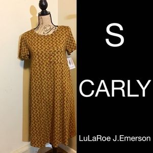 Lularoe carly